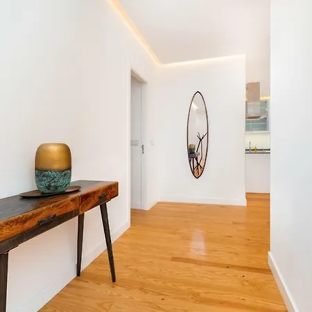 Lxluxhome - Combro Luxury Apartment *